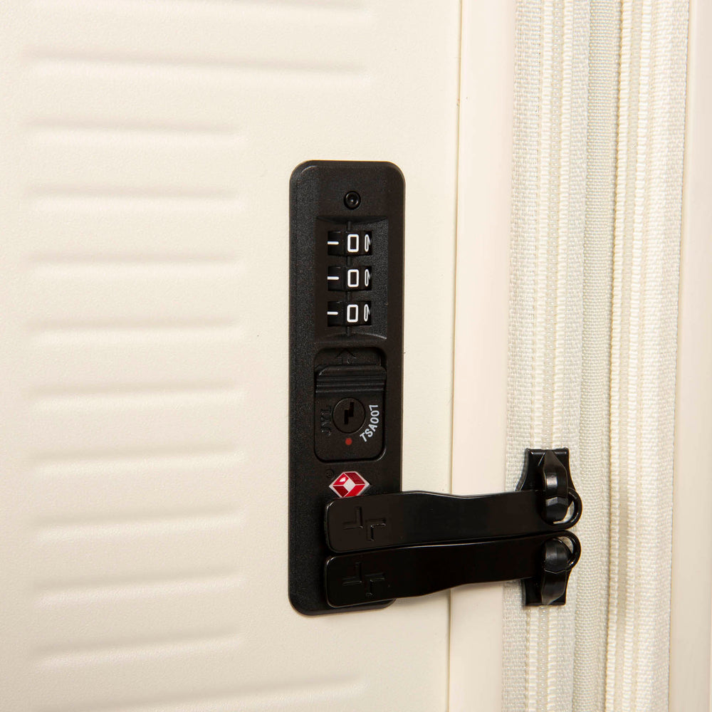 Westmount Hardside 30" Luggage - Bentley