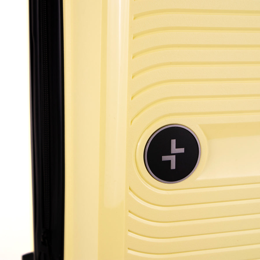 Tracker Dynamo DLX Medium 