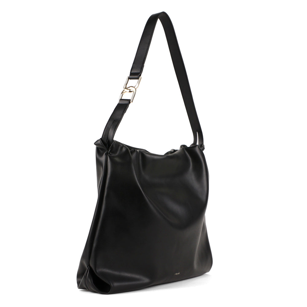 Riona Donna Hobo
