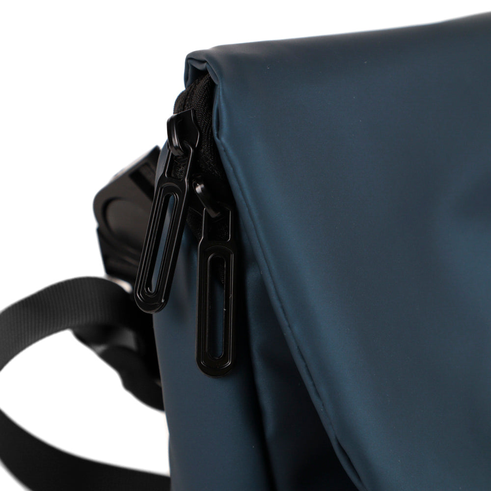 Sac bandoulière compact Tracker Everyday Mini Messenger