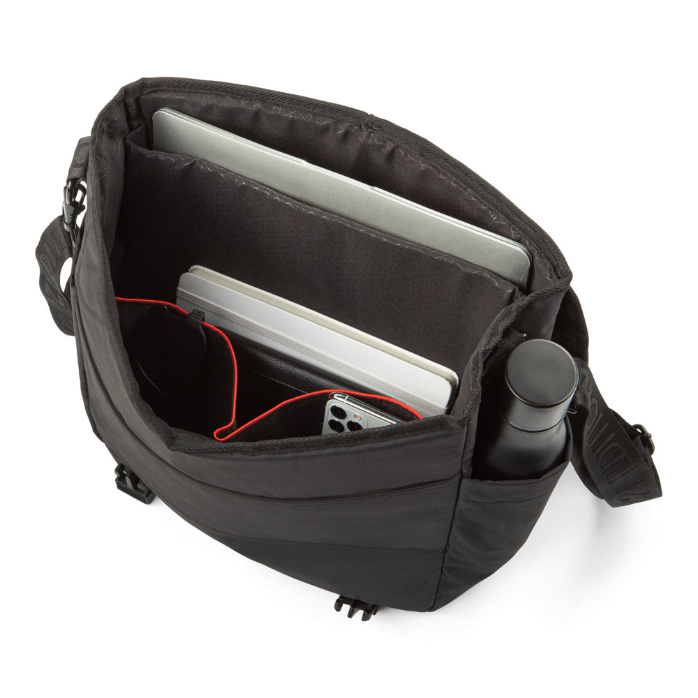 Edition22 Journey Messenger Bag *Drop Ship* - Bentley