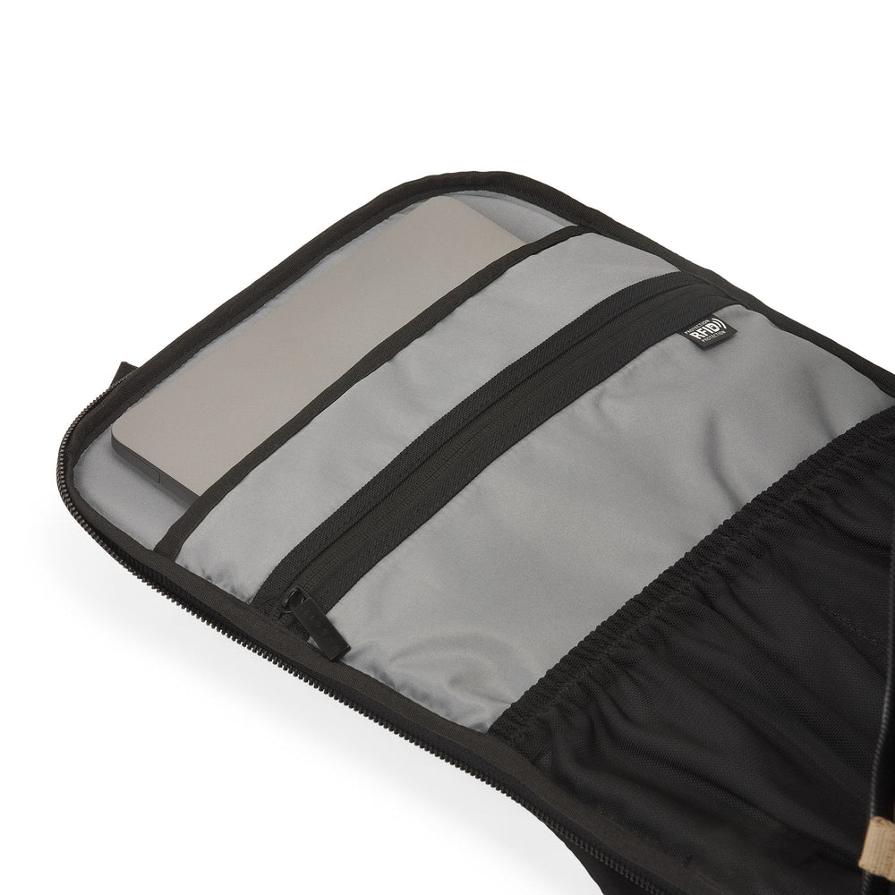 Bugatti Vacilando Travel Backpack *Drop Ship*