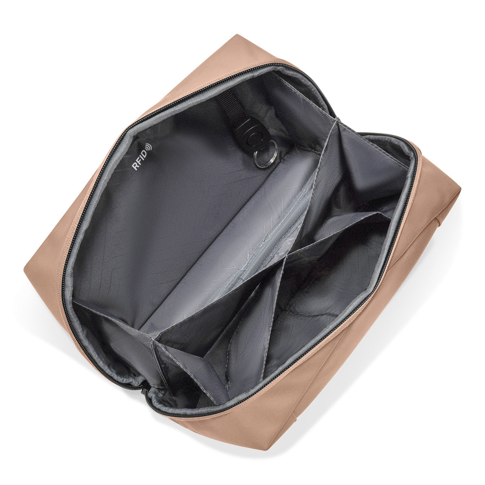 Onyx / Toiletry Bag *Drop Ship*