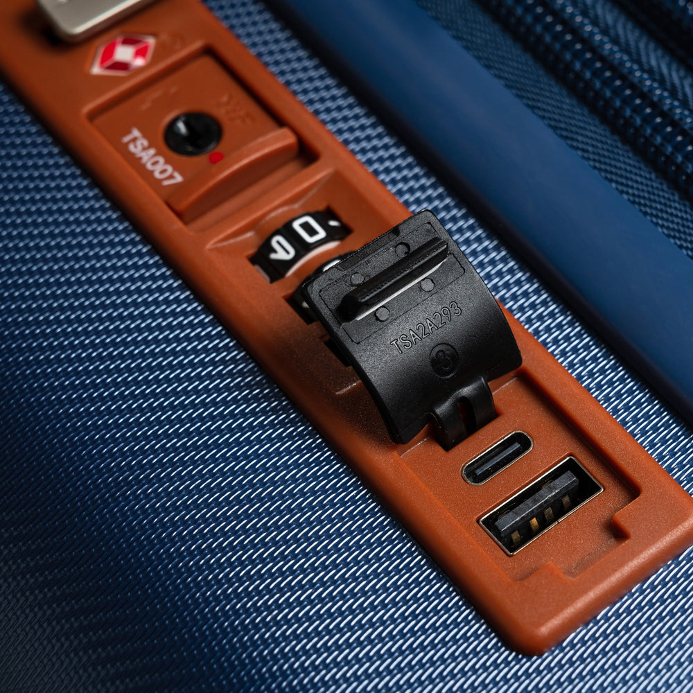 Vintage / Carry-on *Drop Ship* - Bentley